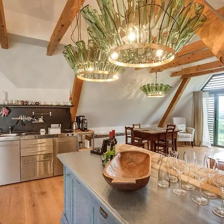 Bed & Breakfast Winzarei Ciringa Menhard