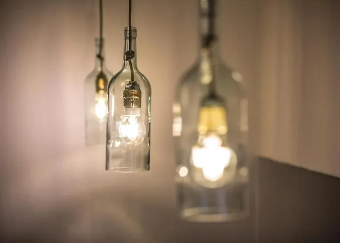 住宿加早餐酒店 Winzarei Ciringa Menhard