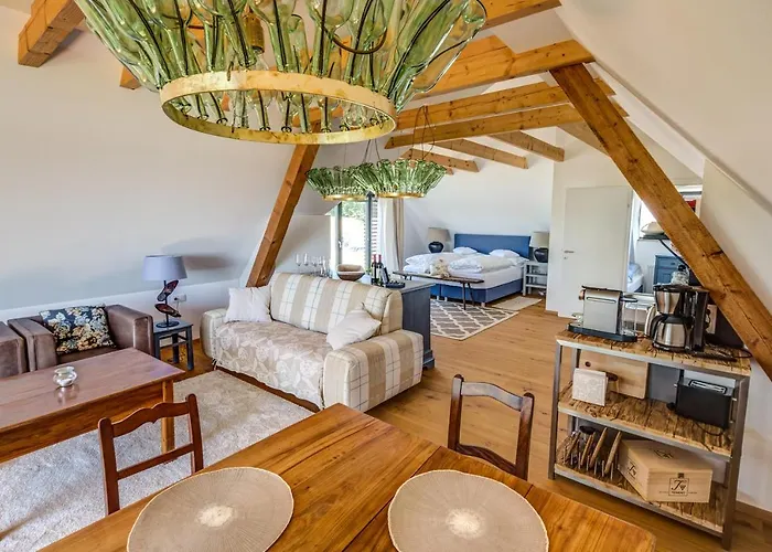 Winzarei Ciringa Menhard