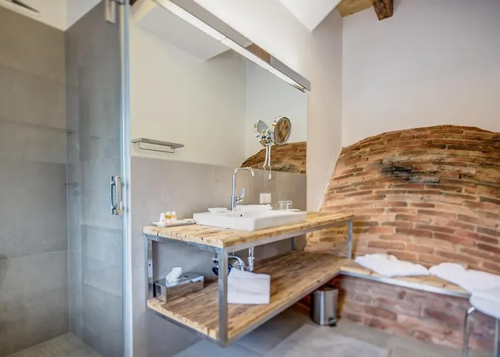 Winzarei Ciringa Menhard 4* Zgornja Kungota